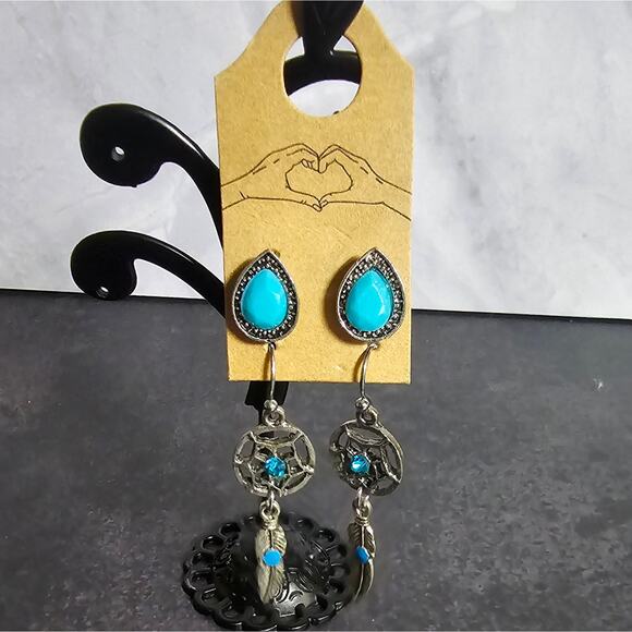 Boutique New turquoise teardrop and dream catcher earrings set - Picture 2 of 5